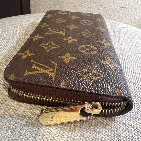 LV Wallet 100% authentic. Poshmark will authenticate the item. - Picture 6 of 6